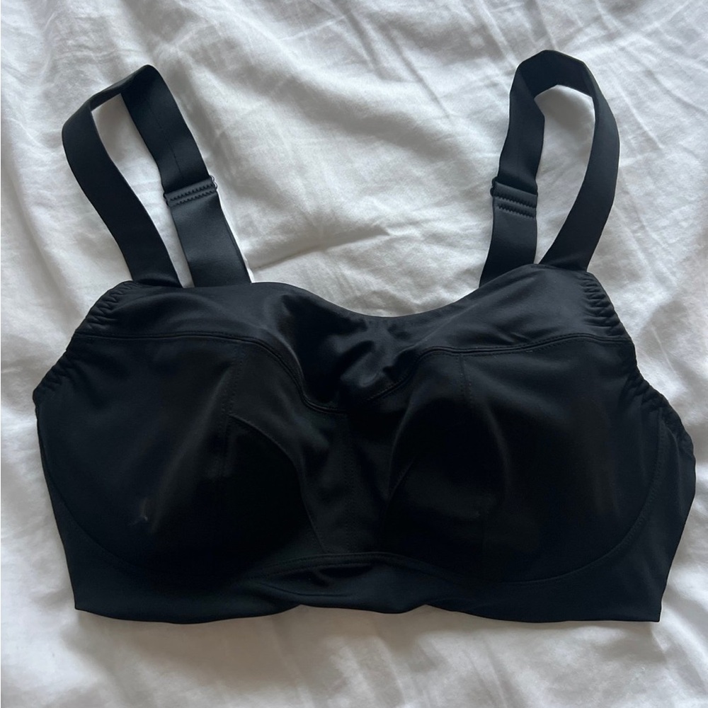 brooks running bra
